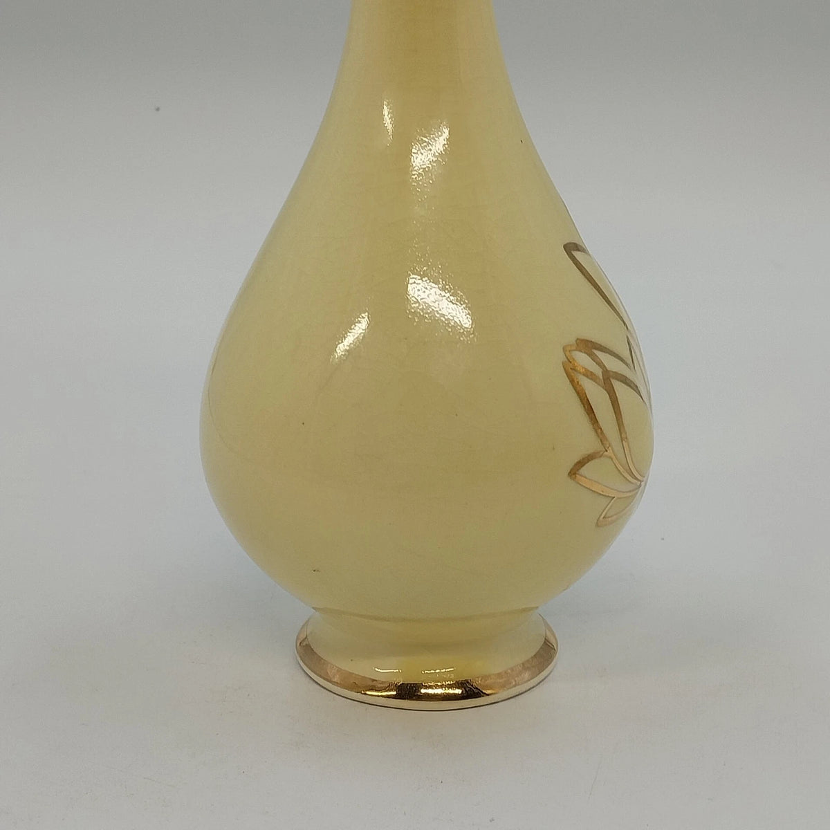 Golden Ware Bud Vase 22K Gold Lotus Floral Yellow Ceramic 9" Vtg Fluted Crazed