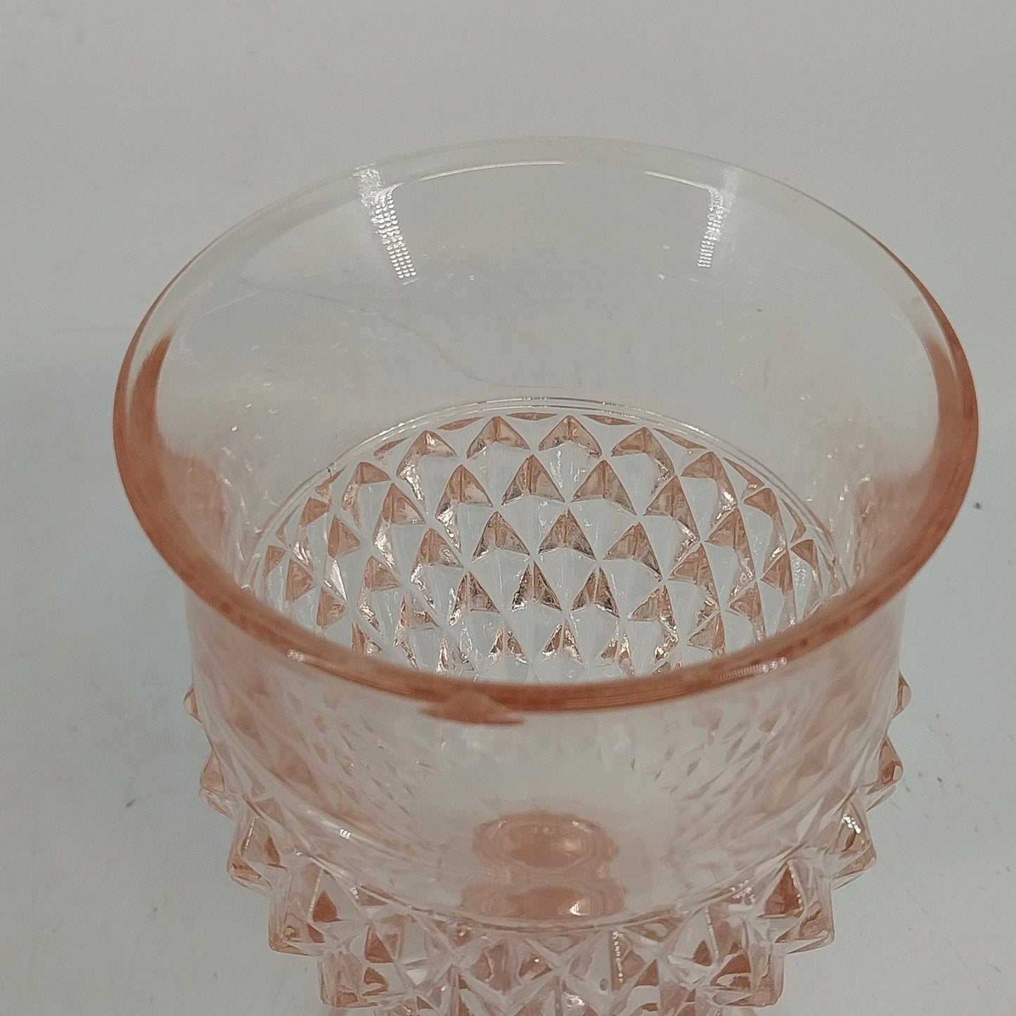 Indiana Glass Diamond Point Pink Depression Goblets Glassware Set of 4 Vtg Chip
