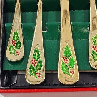 20 pc Flatware Set Hollyberry Classic Traditions Service for 4 New JC Penney NOS