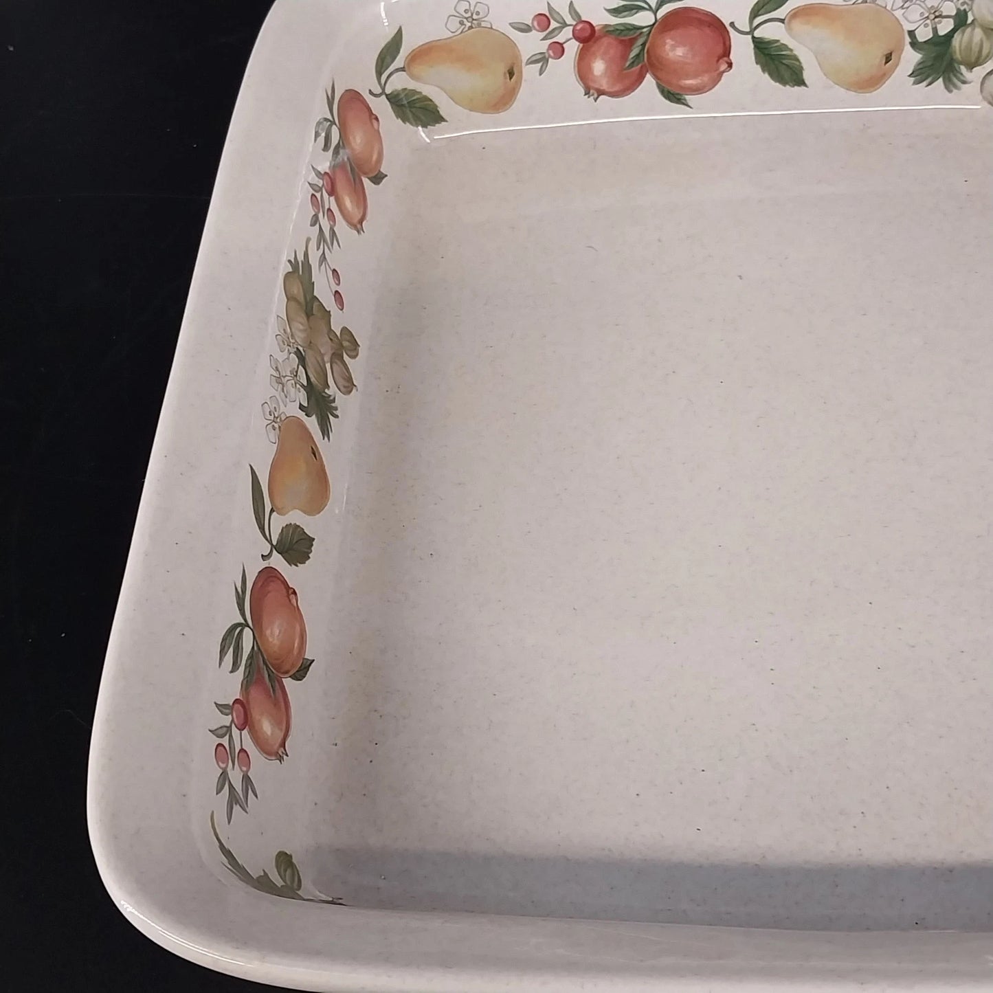 Wedgwood Quince Rectangular Baker 10” Oven to Table Fruit Ring England Vintage