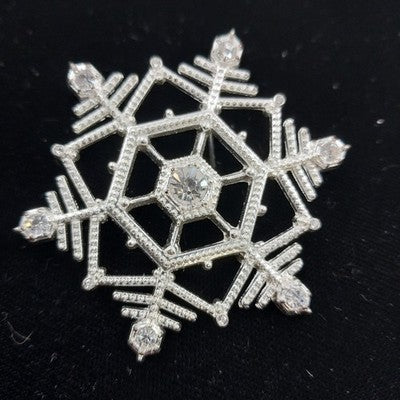 Silver Tone Brooch/Pin Winter Snowflake Shape w Crystal Clear Faceted Rhinestone