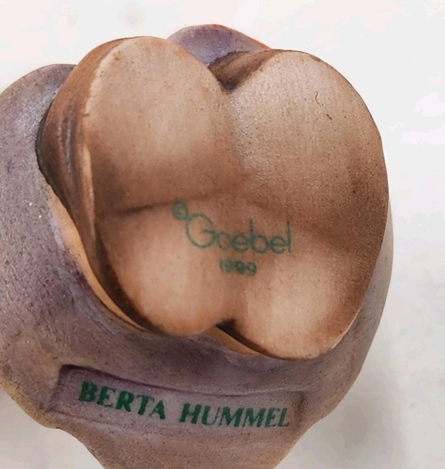 Berta Hummel's Lullaby for Dolly Ornament Ashton Drake Studio Series 14 1999