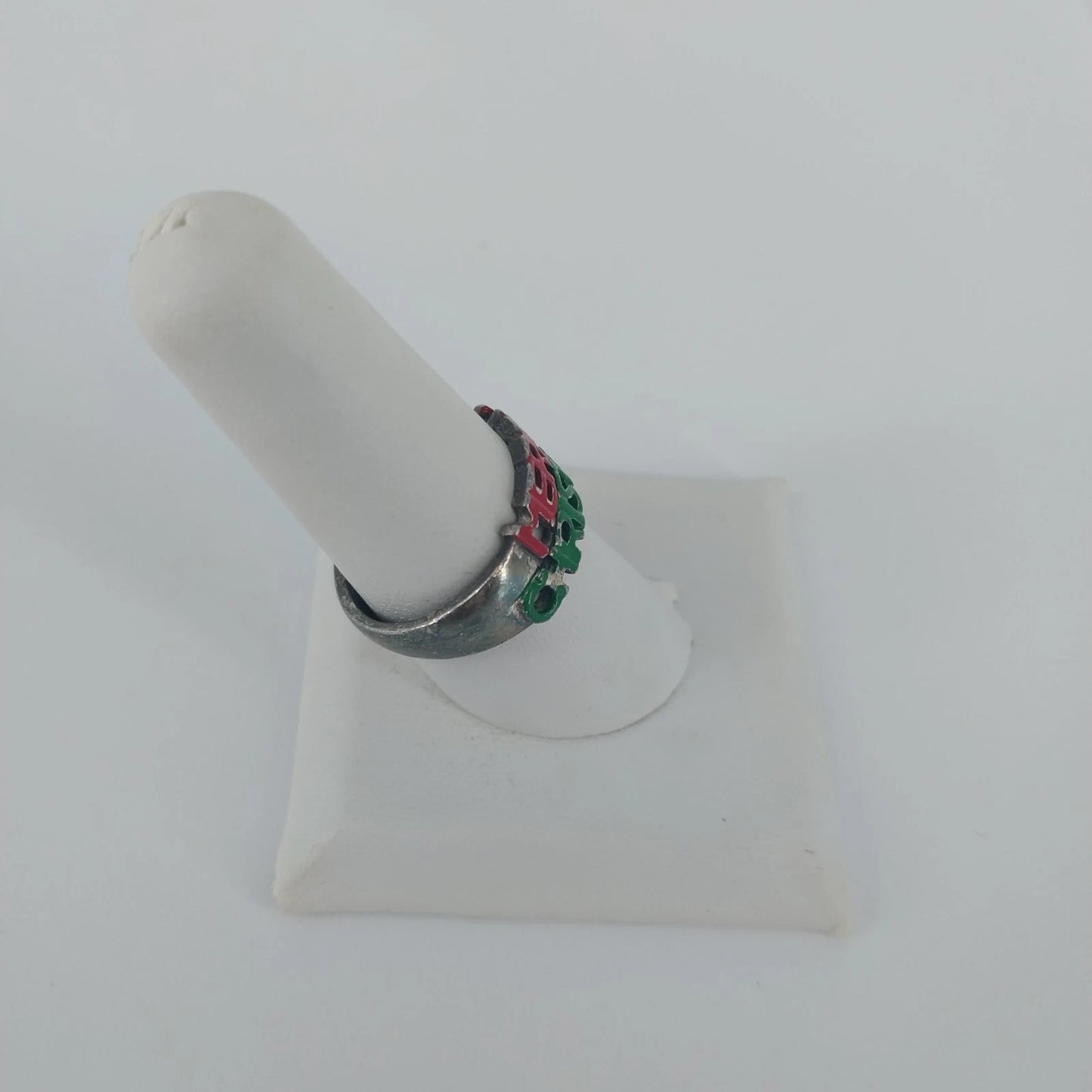 Merry Christmas Enamel Ring Red Green Silver Tone Band Size 9 Vintage Holiday