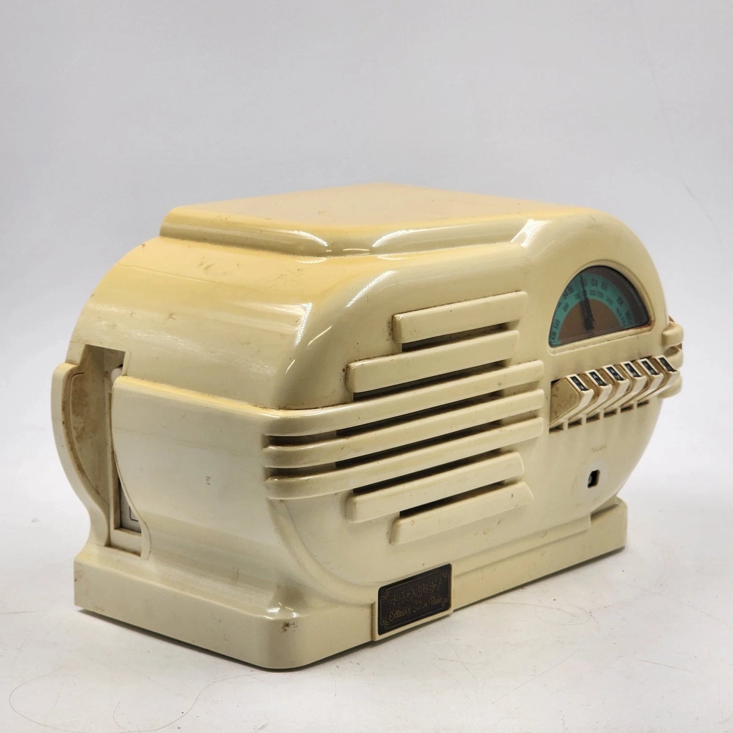 Crosley CR-3 Collector's Retro Edition AM/FM Radio Cassette Player Needs Work