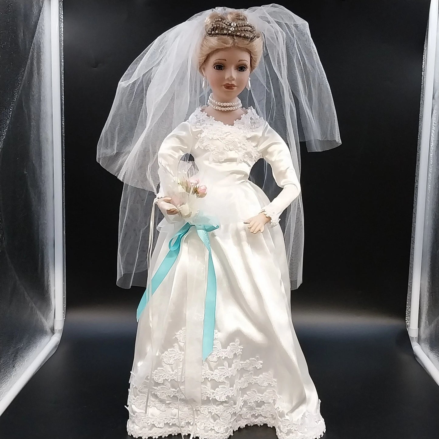 Porcelain Bride Doll 20" Blonde Blue Eyes Wedding Gown Veil Pearl Necklace Vtg