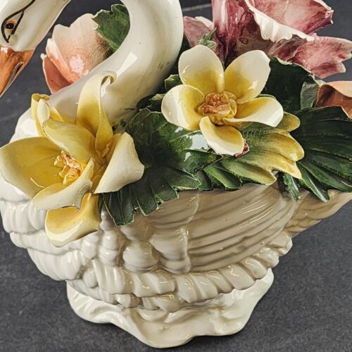 Porcelain Capodimonte Swan w Yellow Pink Flower Bouquet 4462 Ardalt Some Chips