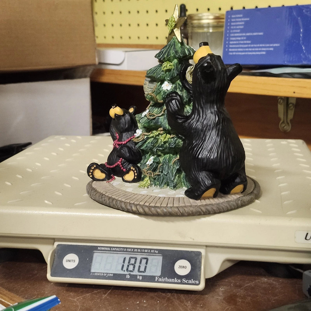 Big Sky Carvers Bearfoots Tree Trimming Jeff Fleming 2001 Ltd Figurine Vintage