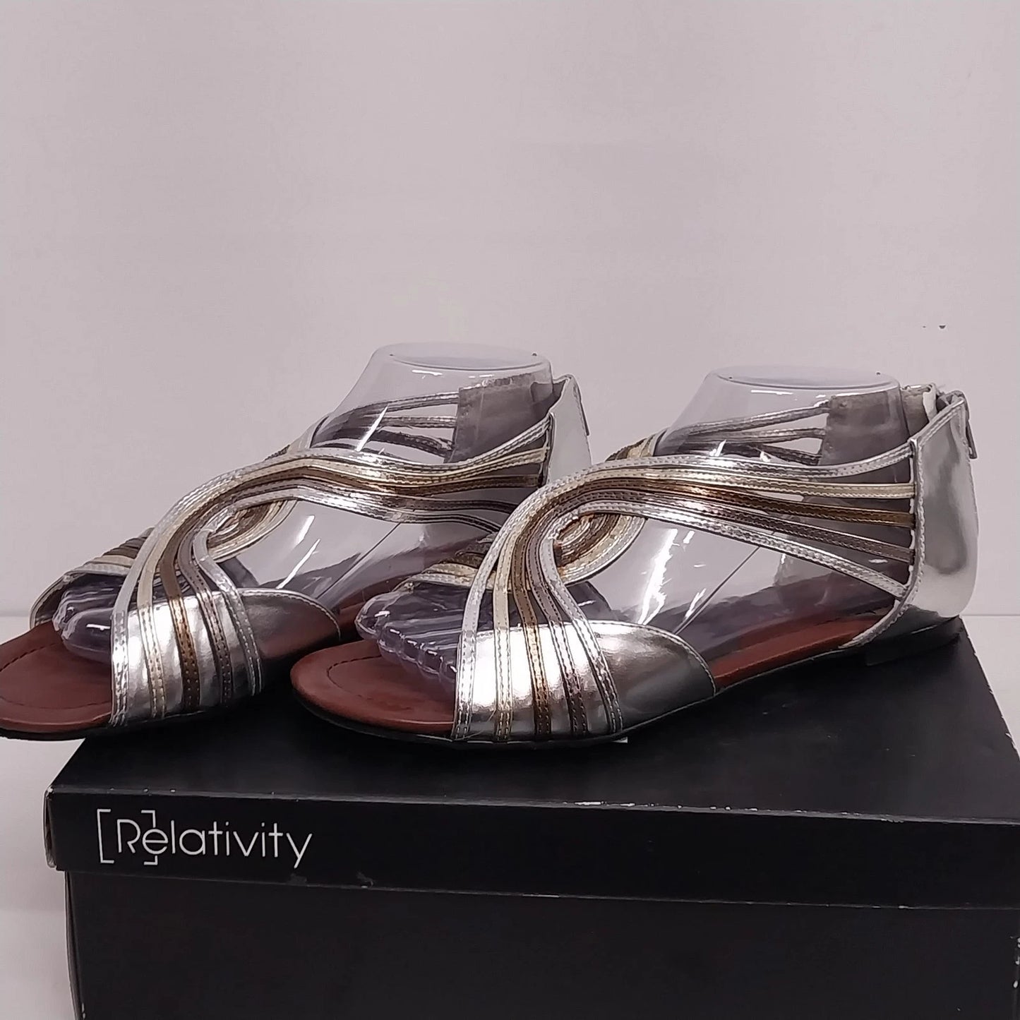 Relativity Cleo Metallic Silver Strappy Sandals Womens 8M