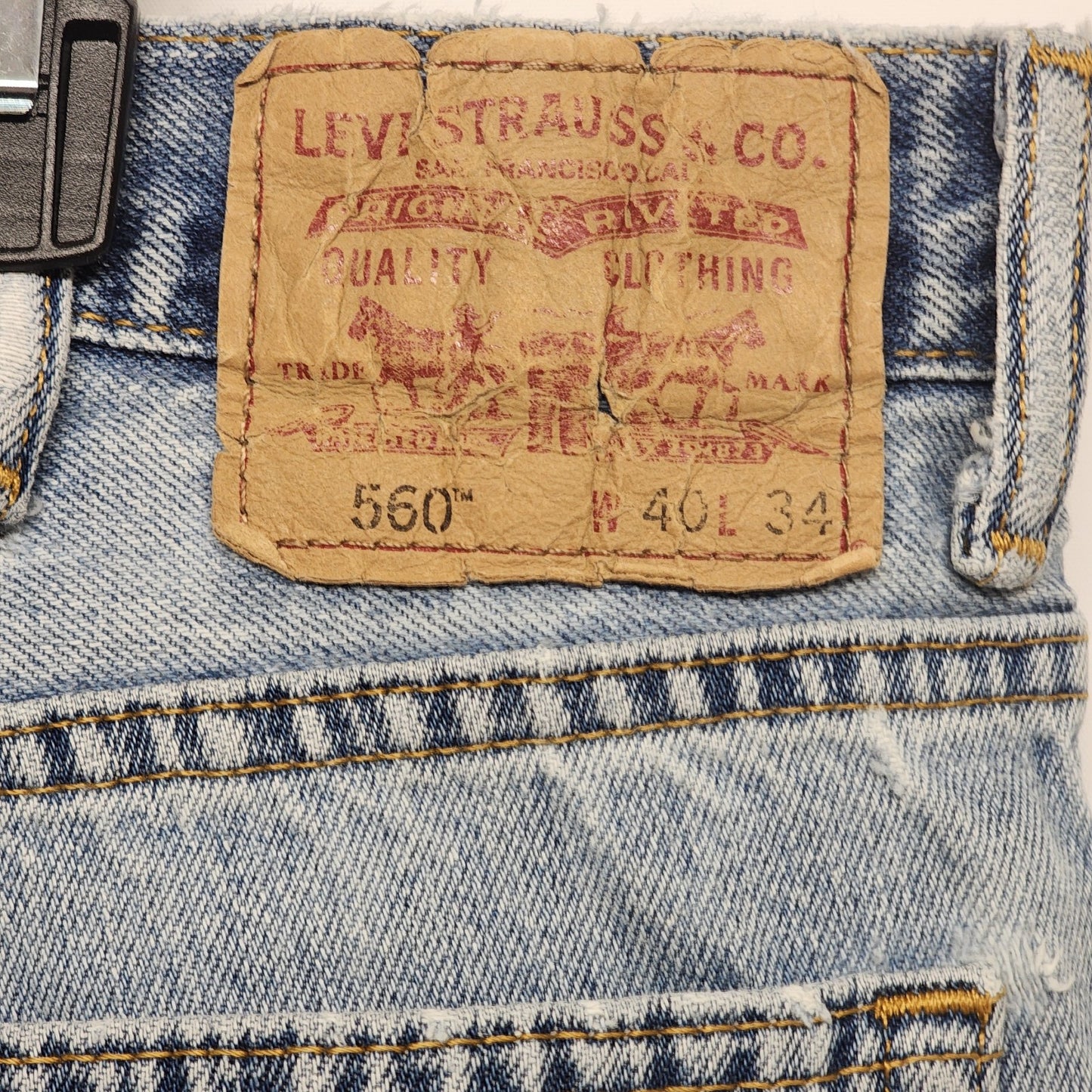 Levi Strauss Comfort Fit 560 Blue Jeans Pants Denim 90s Straight Leg 40x34 USA
