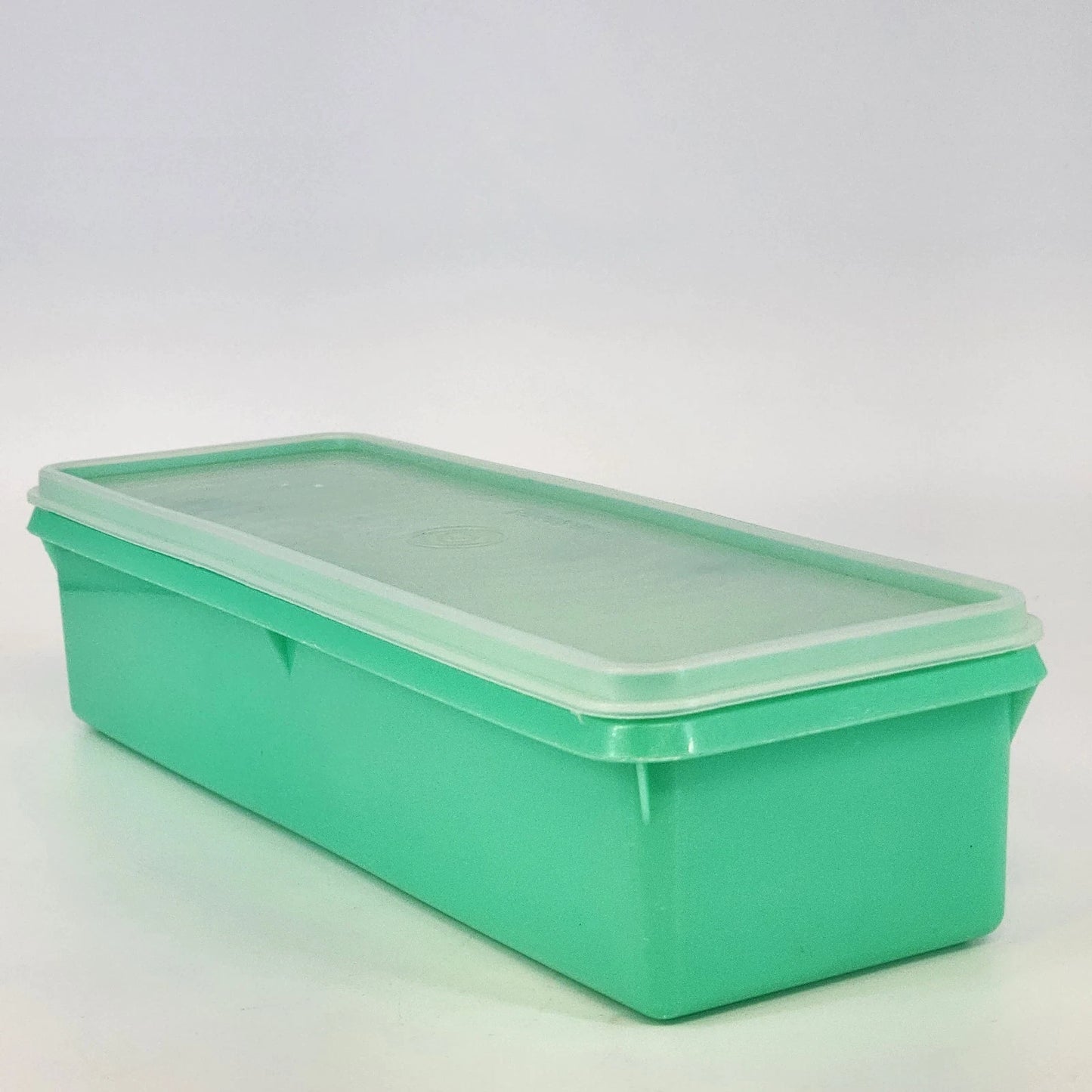 Tupperware 892 3 Jadeite Green Celery Keeper Container Vintage