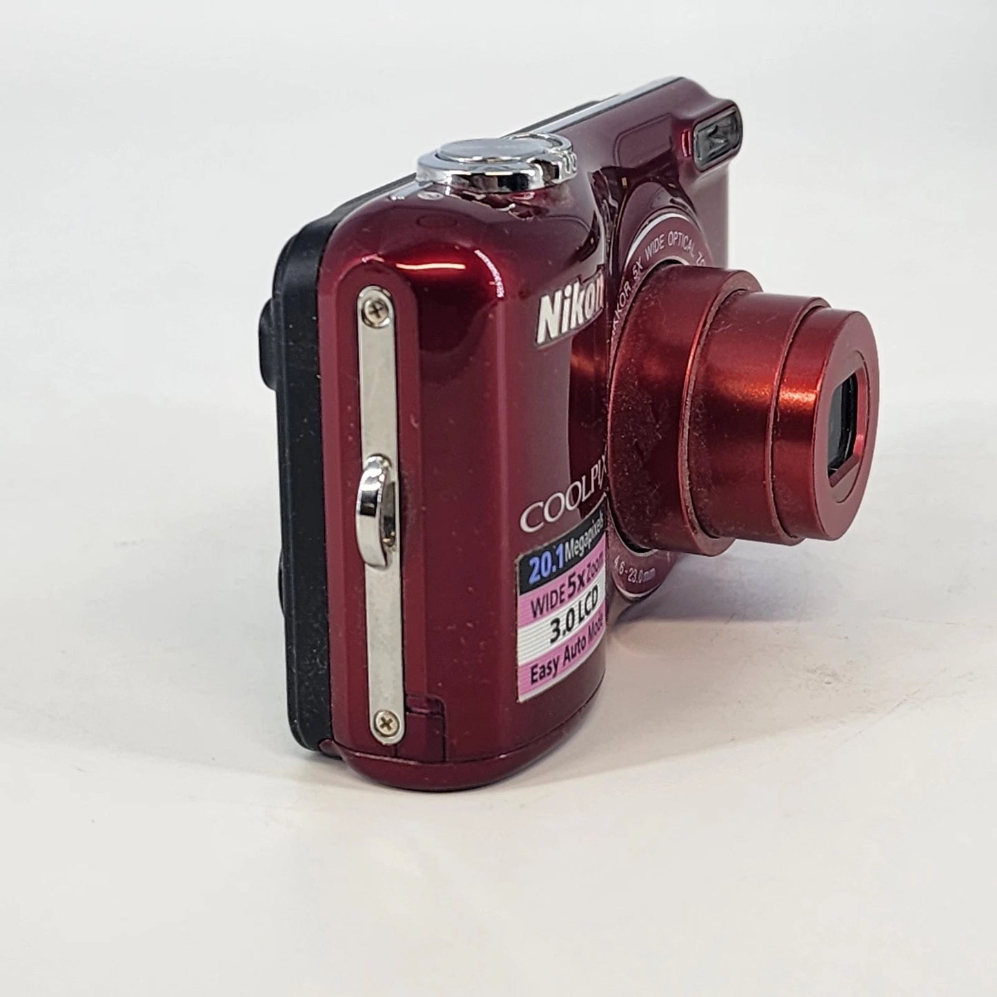 Nikon COOLPIX L28 20.1MP Red Digital Camera 5x Zoom 3" Screen DOES NOT WORK