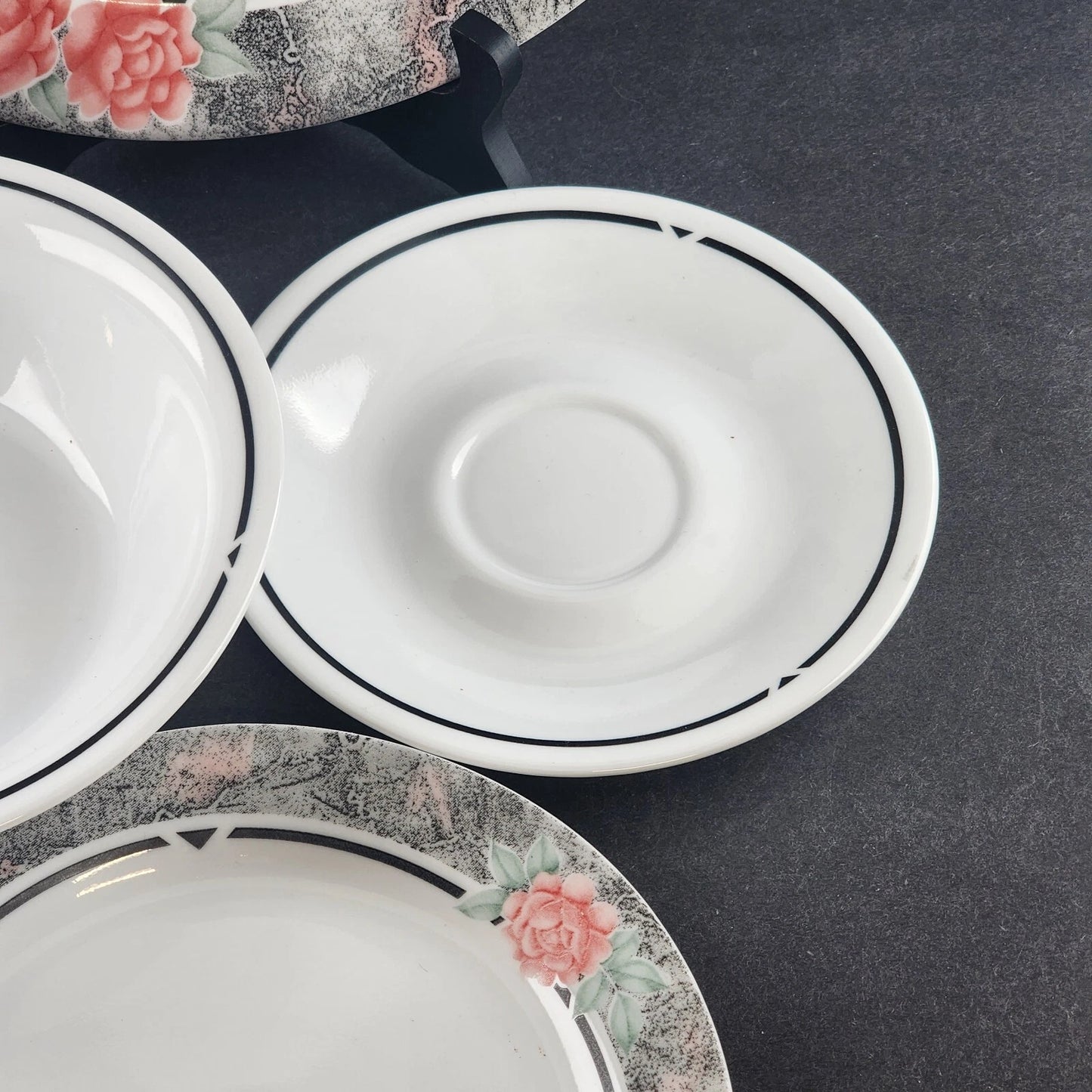 Corelle Occasions Silk and Roses 4pc Place Setting Corning USA Microwavable 1991