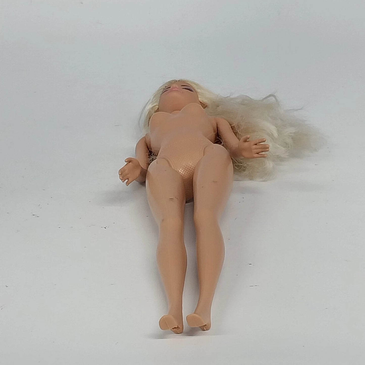 Mattel Barbie Doll Blonde Purple Hair Bendable Knees Nude Hair 1998 Head 1999