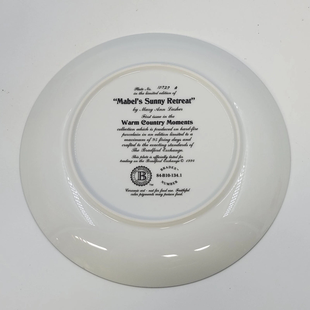 Mabel's Sunny Retreat Cat Collector Plate Mary Ann Lasher Warm Country Moments