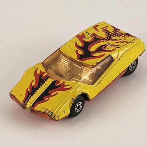 Matchbox Superfast No 33 Datsun 126X Yellow Streakers Car Vintage 1973 Rear Hood