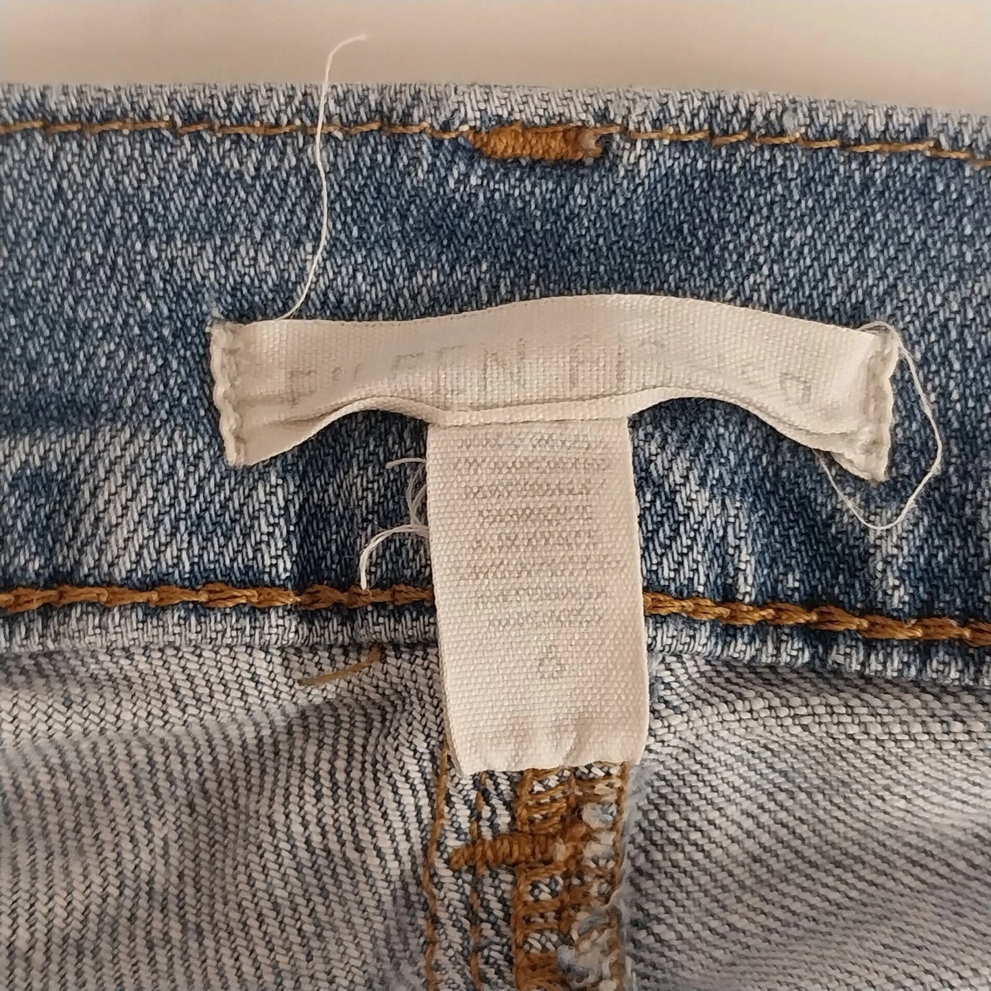 Eileen Fisher Women Light Wash Straight Leg Jeans Size 6 Distressed Cotton Denim