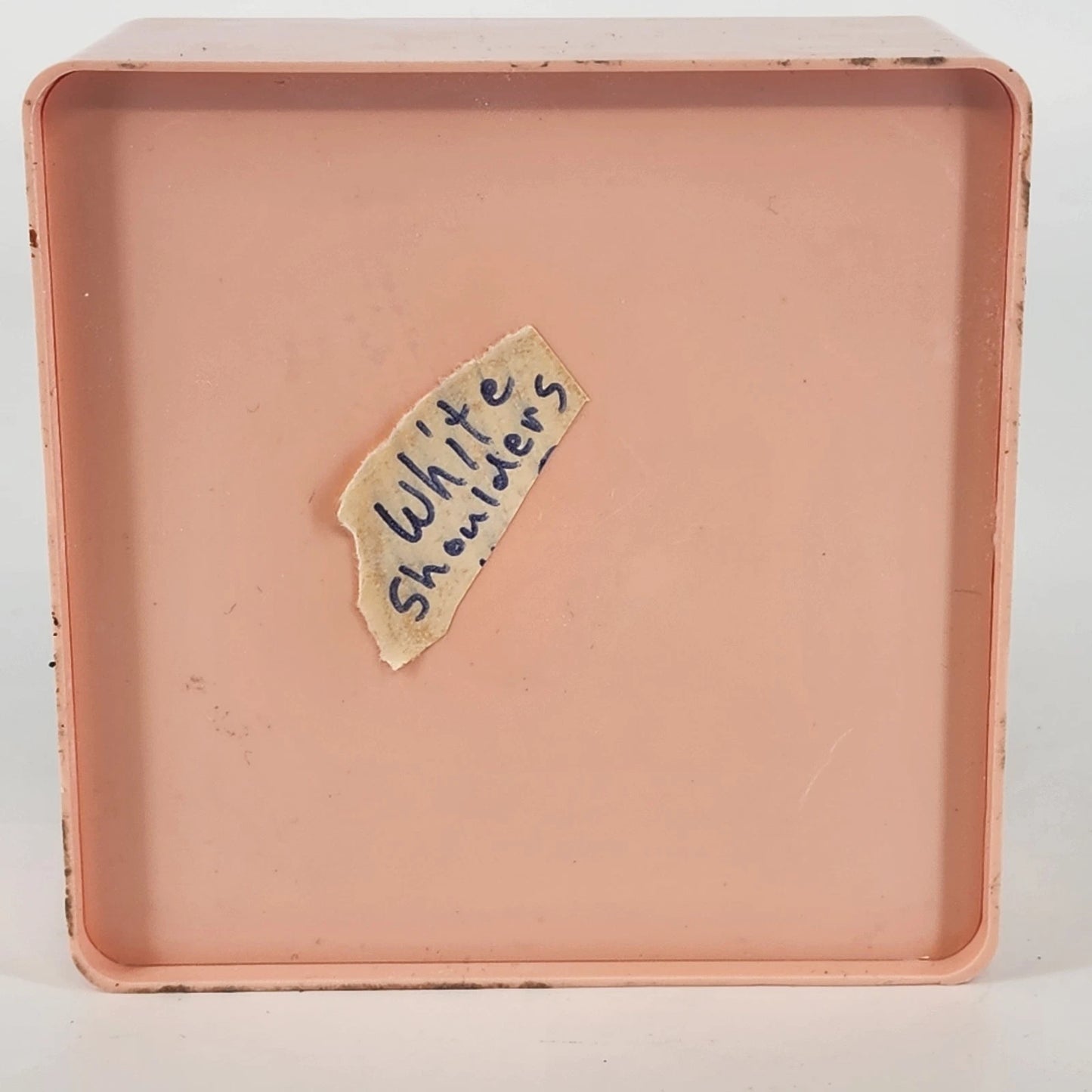 Evyan White Shoulders Pink Powder Box 1960s