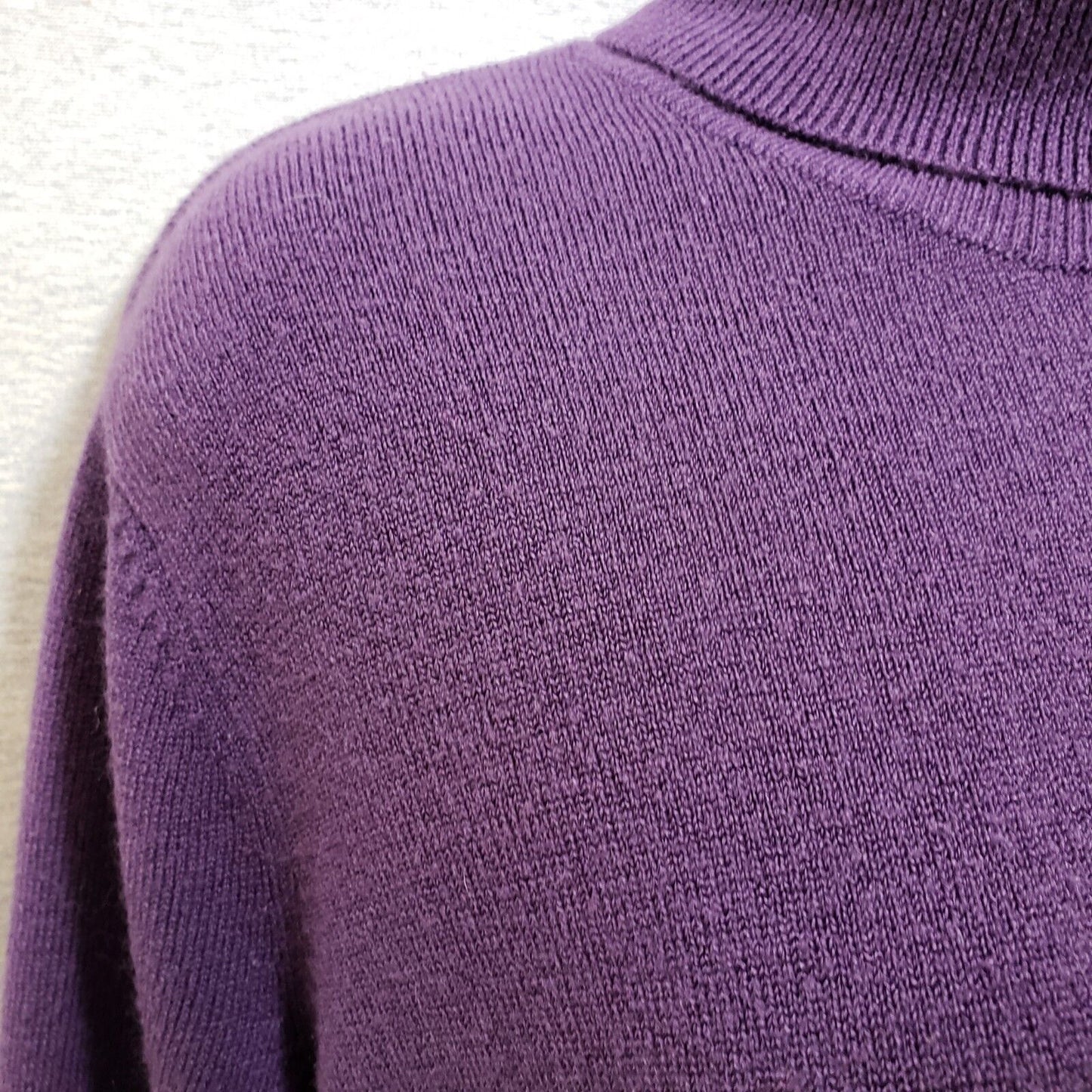 The Tog Shop Women's Large Purple 100% Acrylic Turtleneck Knit Pullover Top