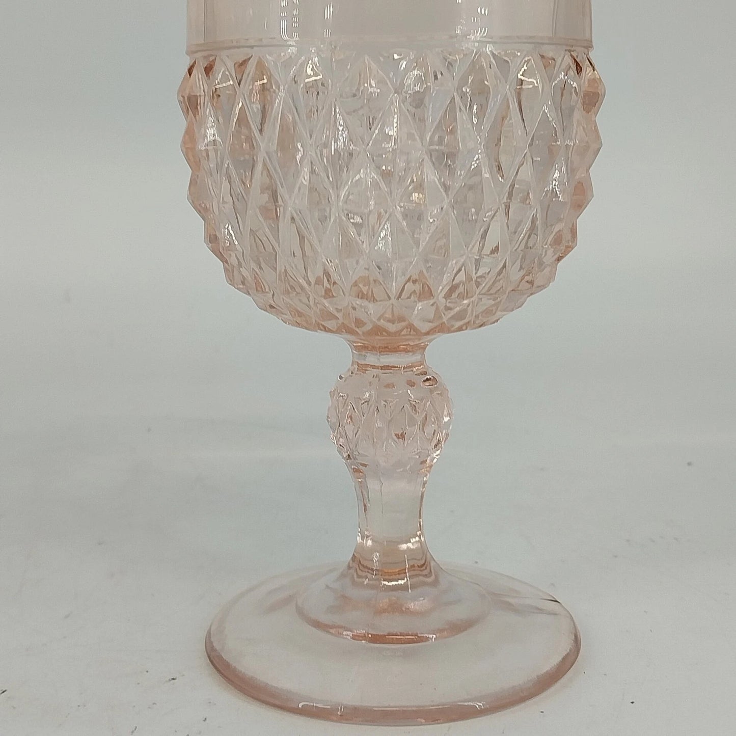 Indiana Glass Diamond Point Pink Depression Goblets Glassware Set of 4 Vtg Chip
