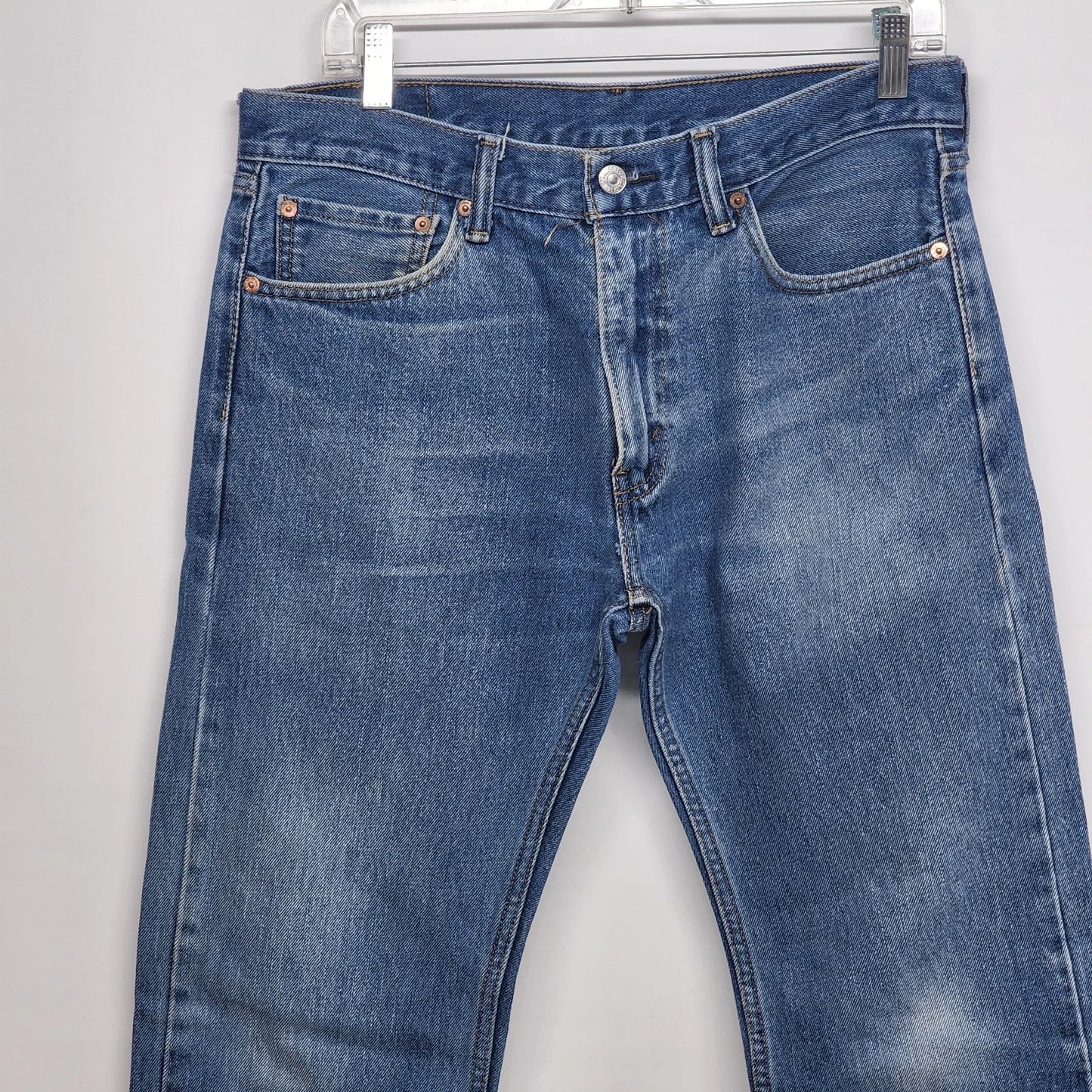 Levi's 505 Mens 32x30 Heavy Wash Distressed Straight Leg Jeans