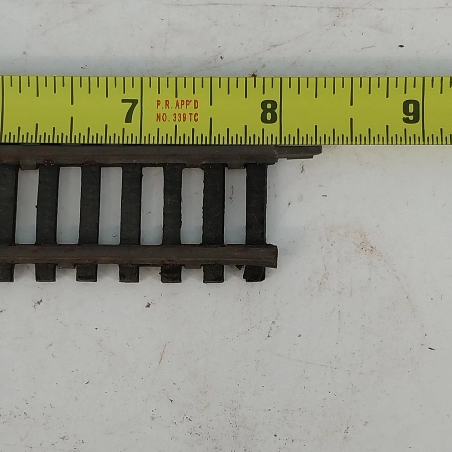 Vintage HO Scale Train Track Lot 16 Pieces Curved Straight Crossover