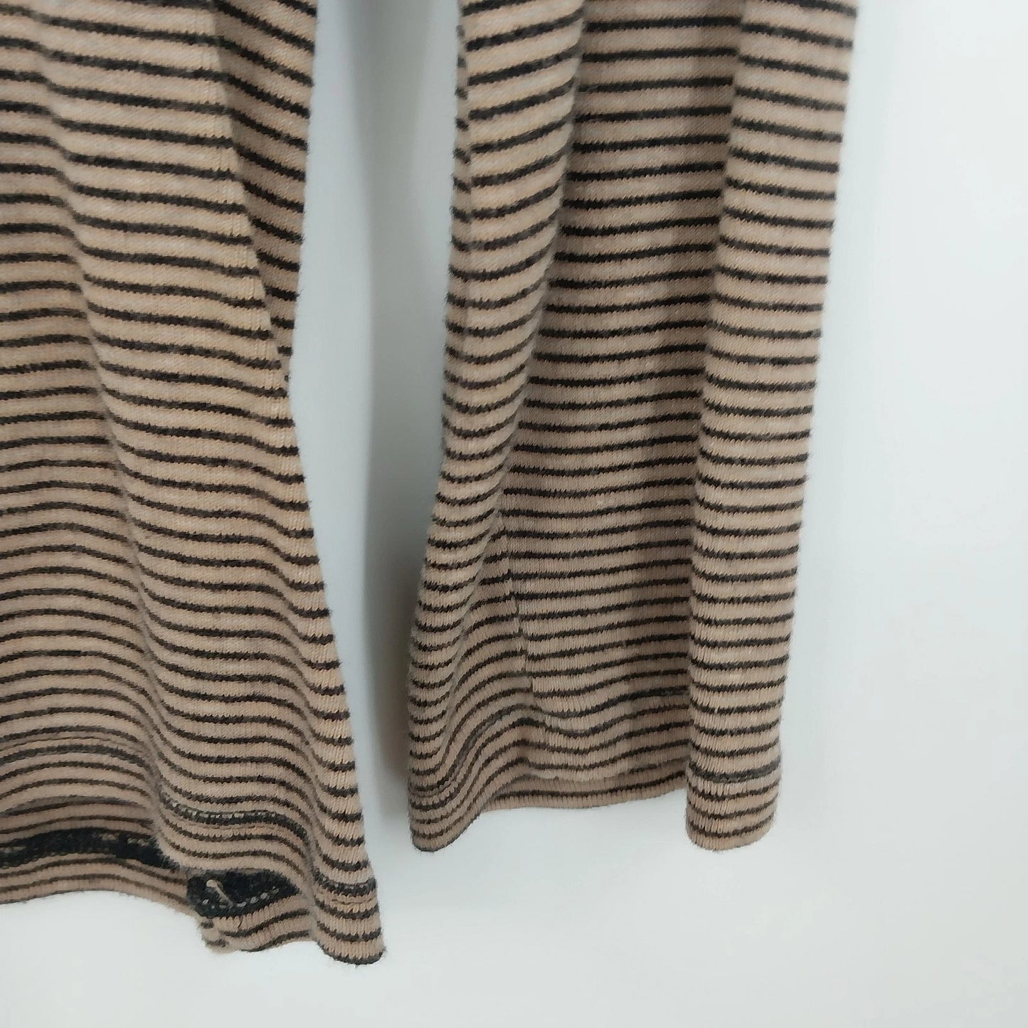 Evan-Picone Women's Long Sleeve Striped Knit Top Brown Black Crew Neck Small