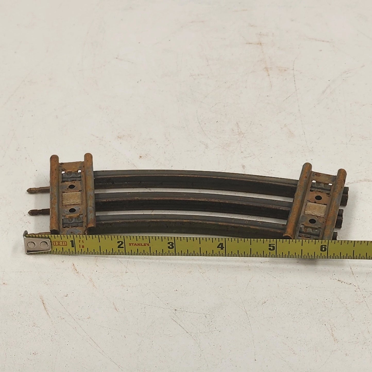 3 Model Train Curve Track Sections O Gauge 45 Degree 31" Dia Rusty 6" Long Each