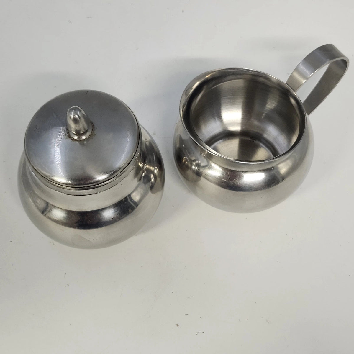 Oneida 18/8 Stainless Steel Creamer & Lidded Sugar Bowl Set Silver Japan MCM Vtg
