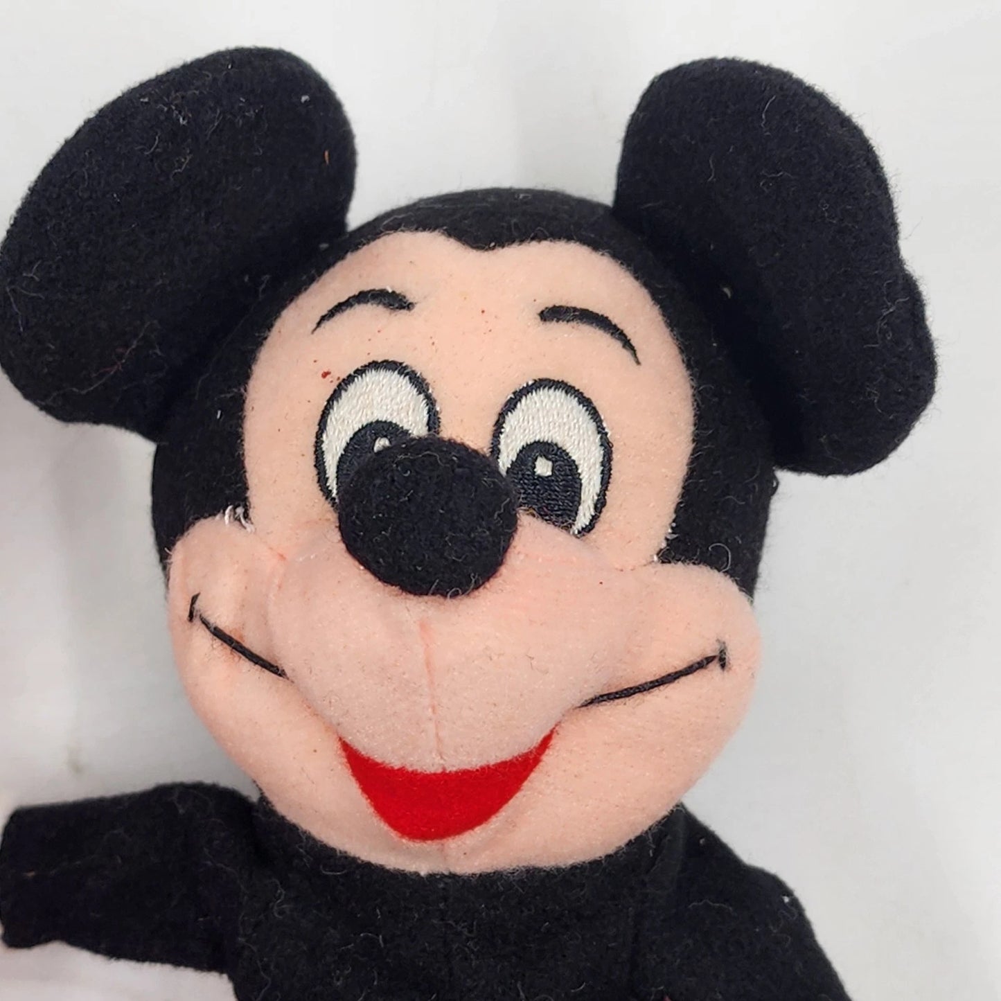 4 Beanie Babies Plush 3 Disney Pooh Mickey & Minnie and 1 Warner Bros Sylvester