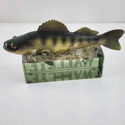 2007 Enesco Wistful Fisherman Walleye Composite Fish Display Figurine 9"L x 5"T