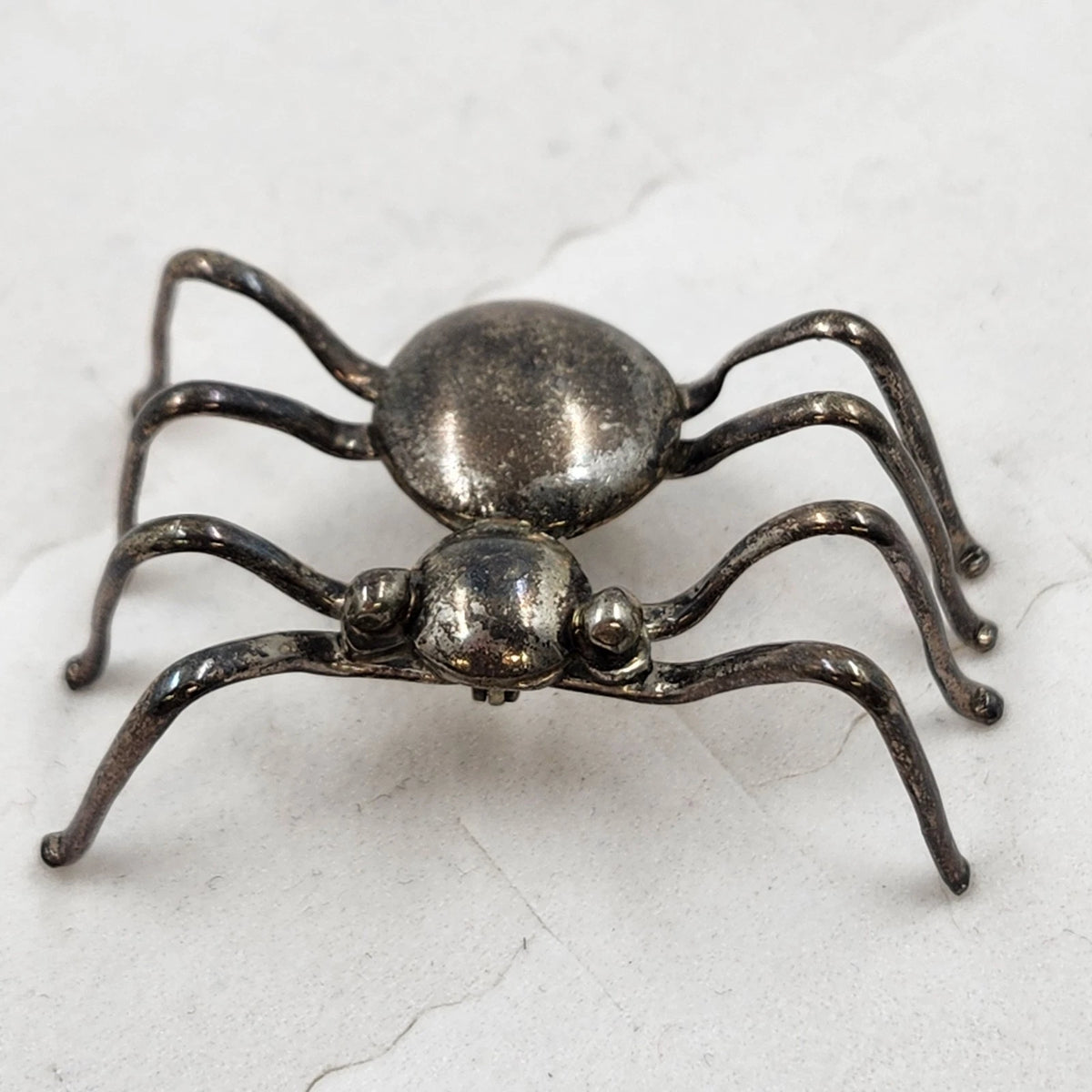 3D Spider Brooch Pin Silver Tone Metal Eight Legged Insect Halloween Vintage