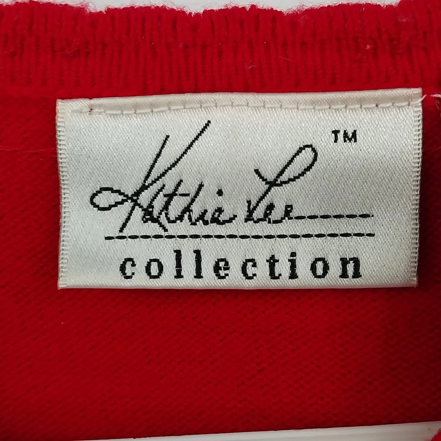 Title: Kathie Lee Collection Women's Medium Beaded Neck Top Short Sleeve Shirt