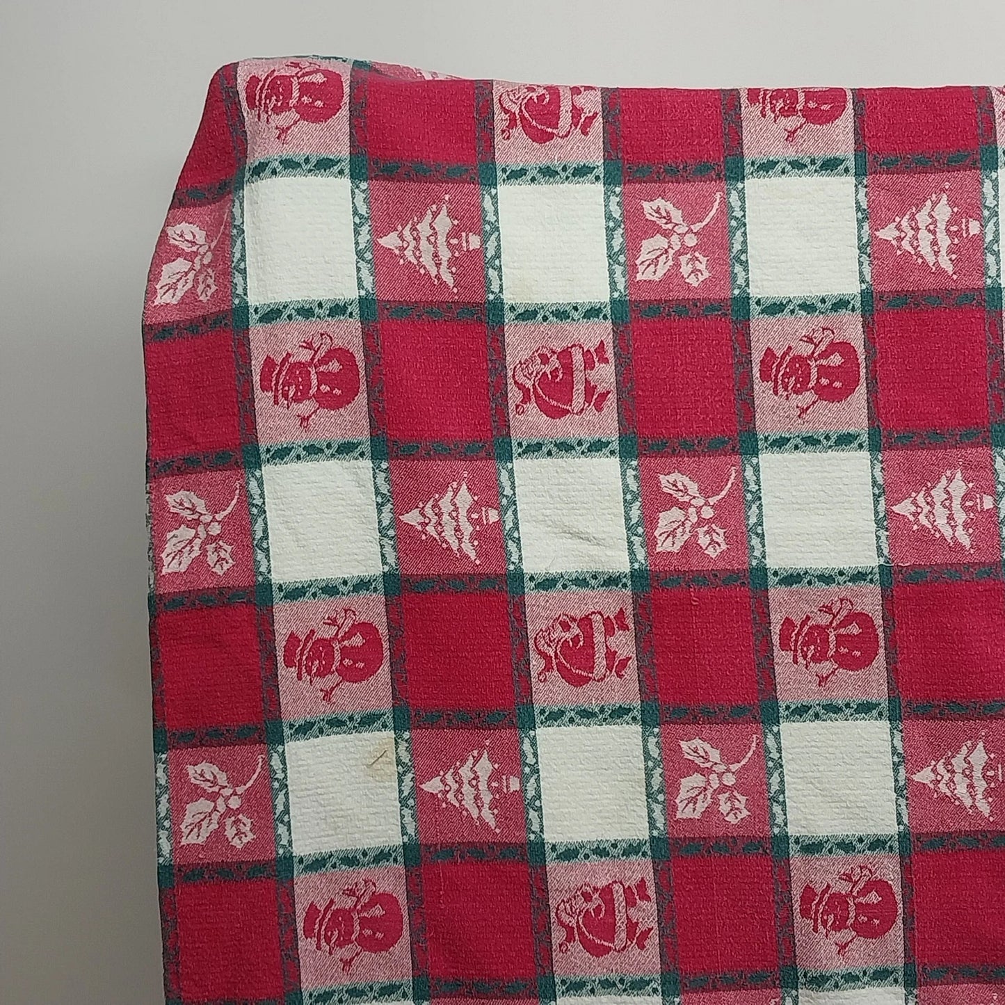 Christmas Woven Checkerboard Tablecloth Santa Snowman Red Green 52" x 72"
