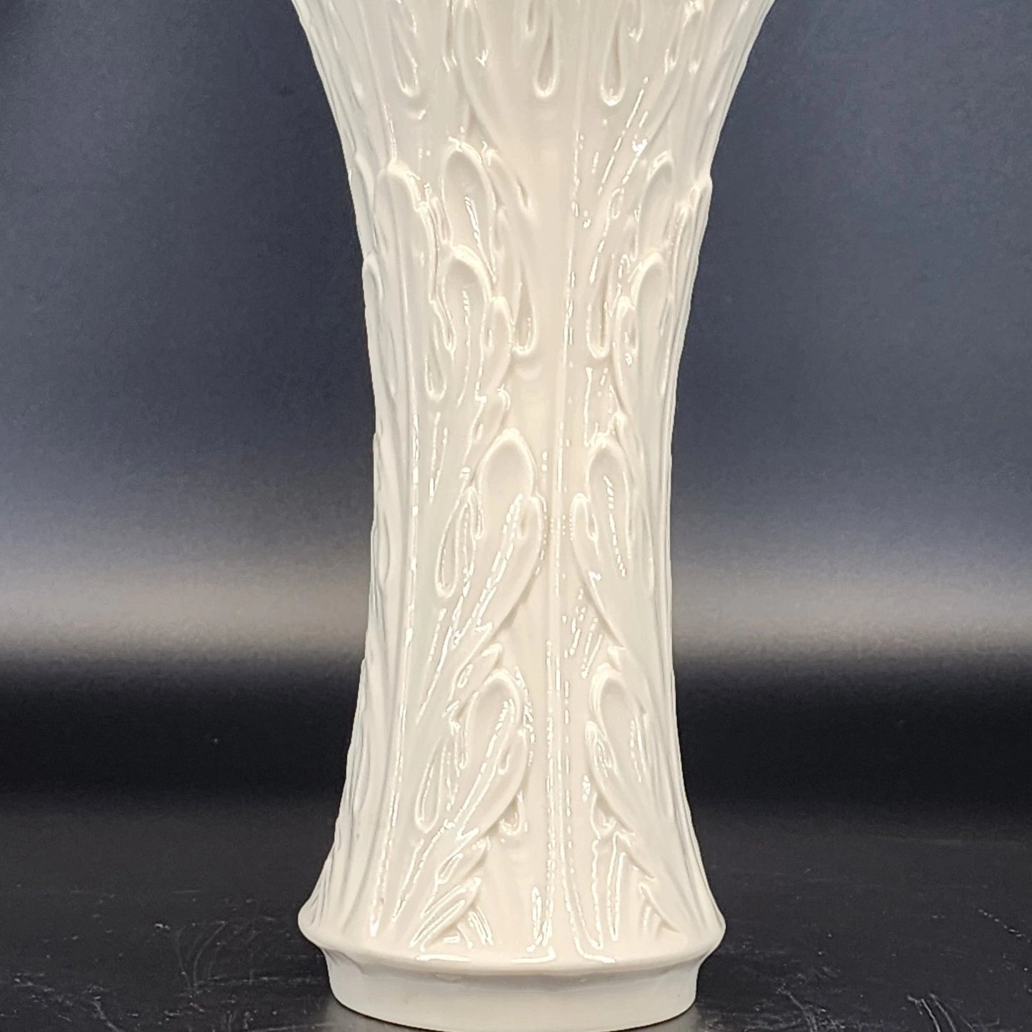 Lenox Woodland Vase White Porcelain Embossed Leaf Design 8.5" Ruffled Edge USA