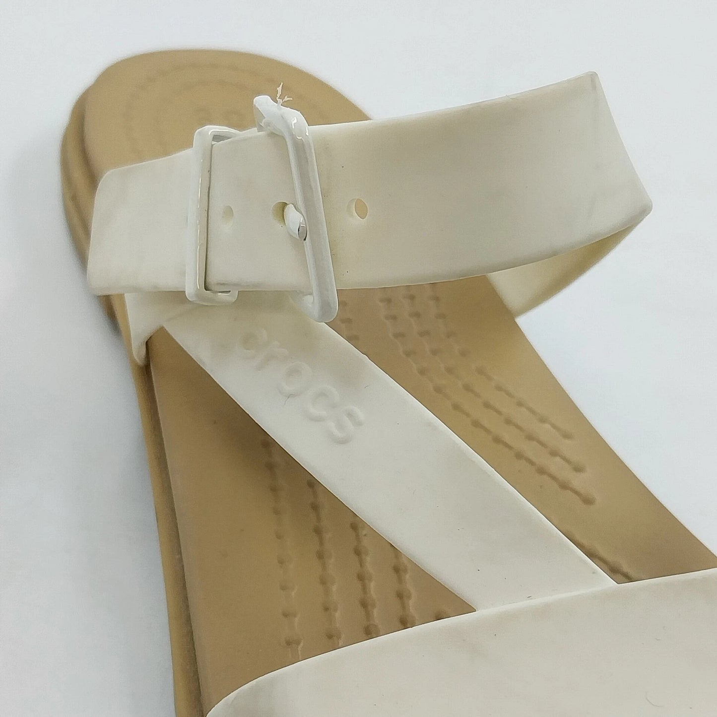 Crocs Iconic Comfort Tulum Sandals White Straps Women's 7 Buckle Comfort Slipper