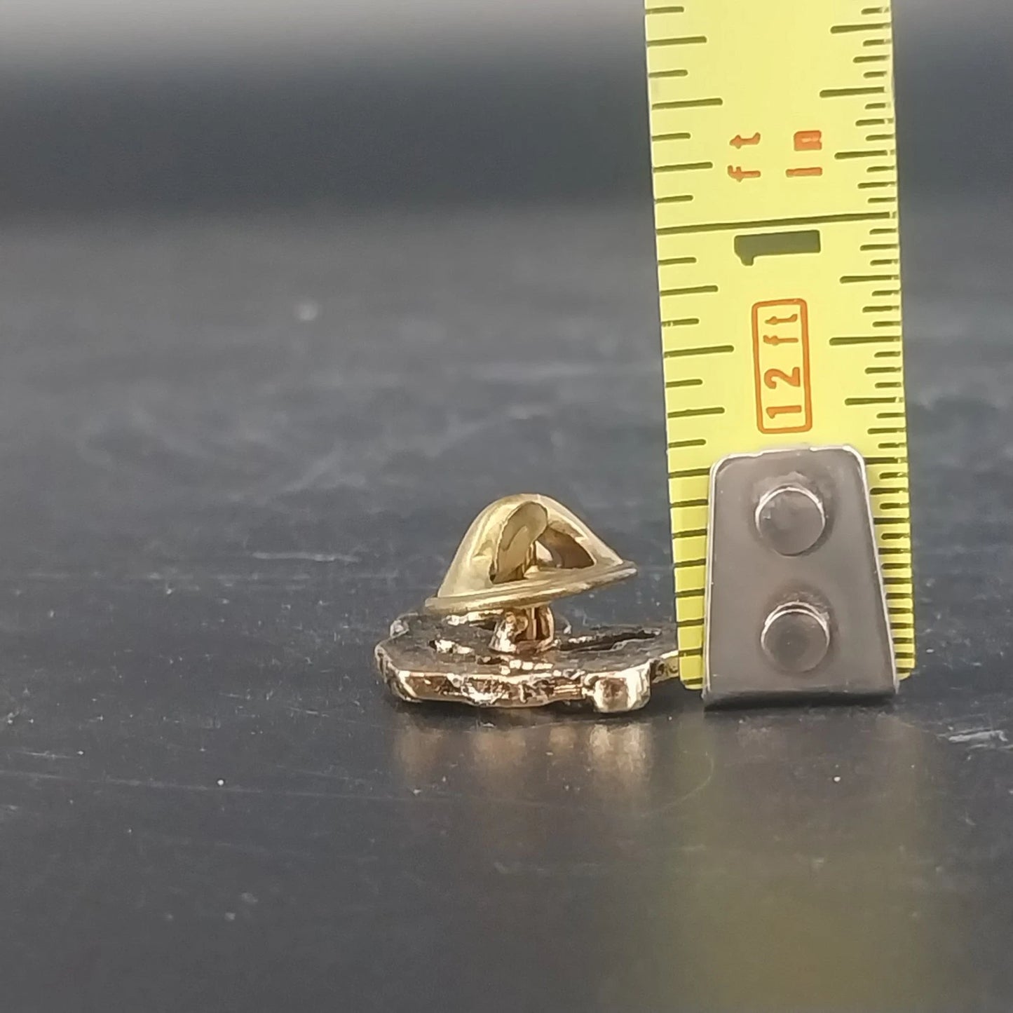 Vintage Grandma Heart Brooch Gold Tone Rose Floral Pin