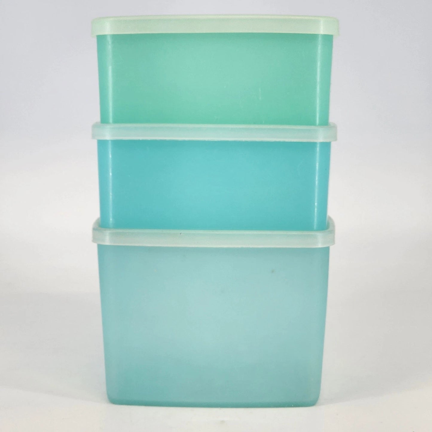 3 Tupperware 311/312 Blue Green Storage Containers w Lids Freezer Fridge Vintage
