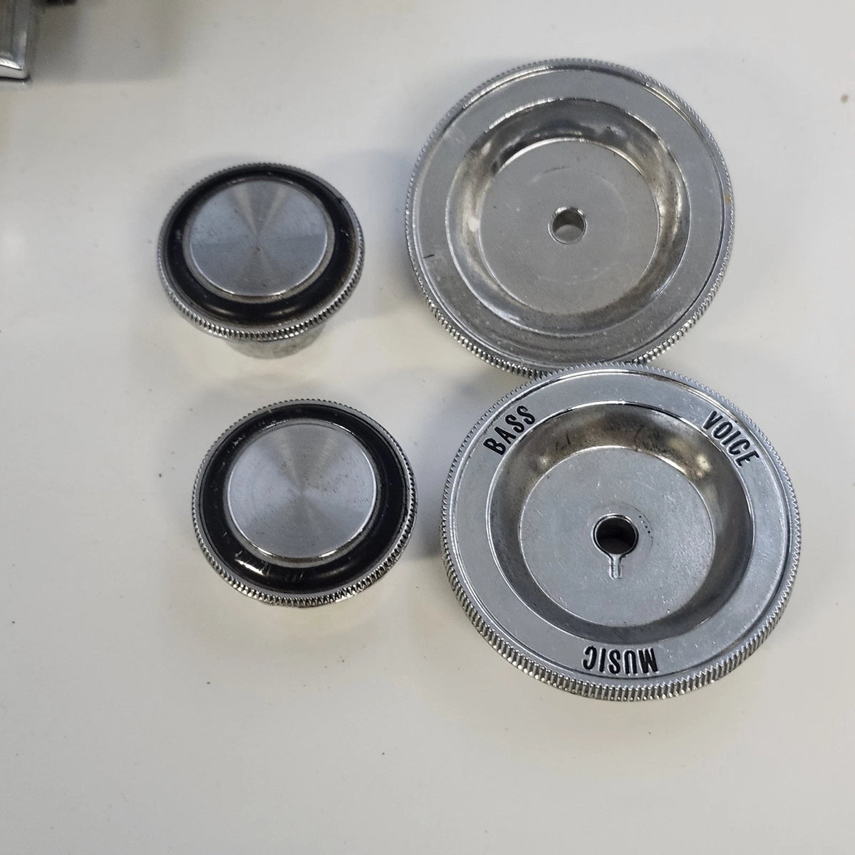 Oldsmobile Delco AM Push Button Transistor Car Radio With Knobs Untested OEM
