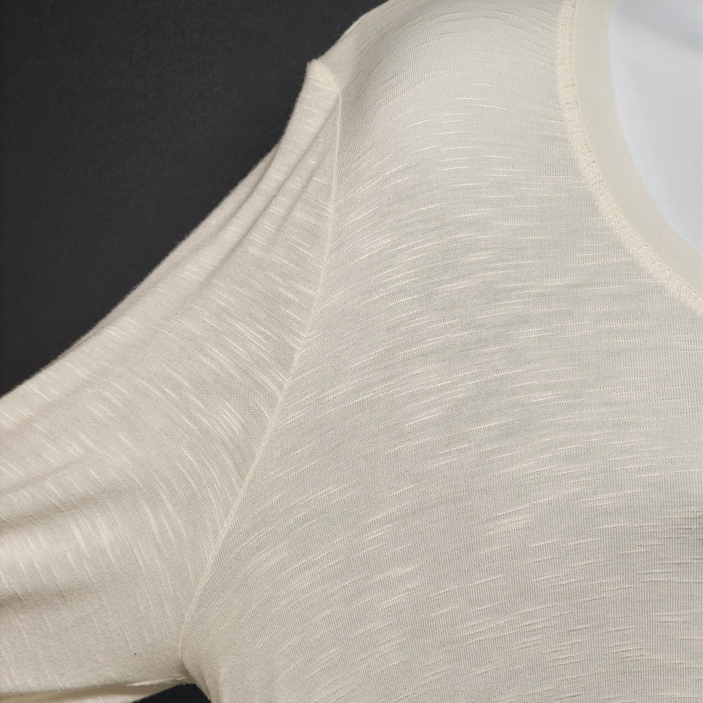 Pullover Tunic Top Chelsea & Theodore Women's Medium White Rayon Spandex Stretch