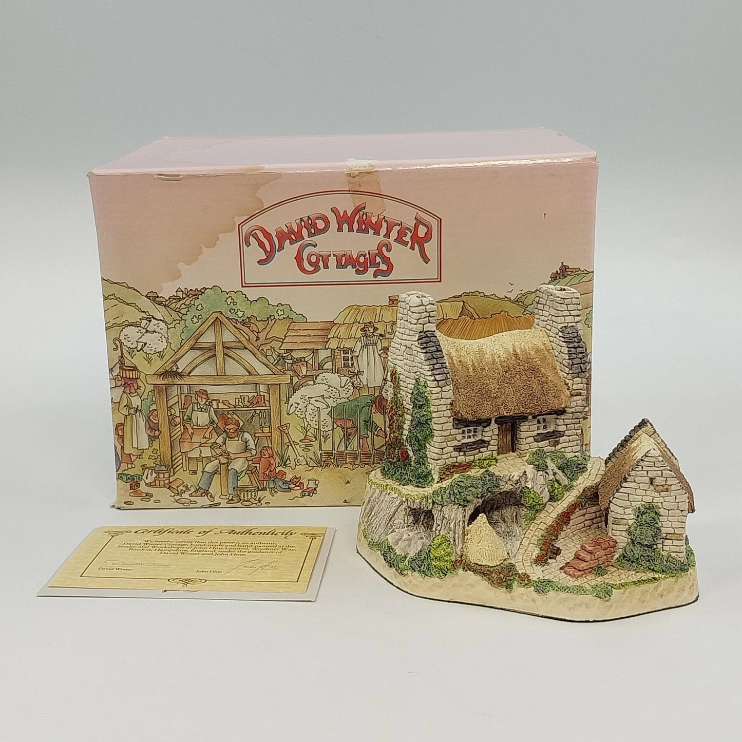 David Winter Secret Shebeen Irish Collection 1991 COA Hand Painted Vintage