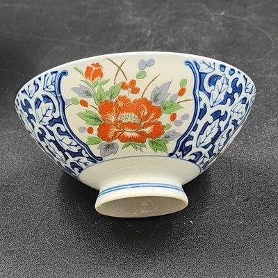 Set of 6 Japanese Imari Porcelain Bowls – Footed Noodle Ramen Flower Design | Vintage Red & Blue