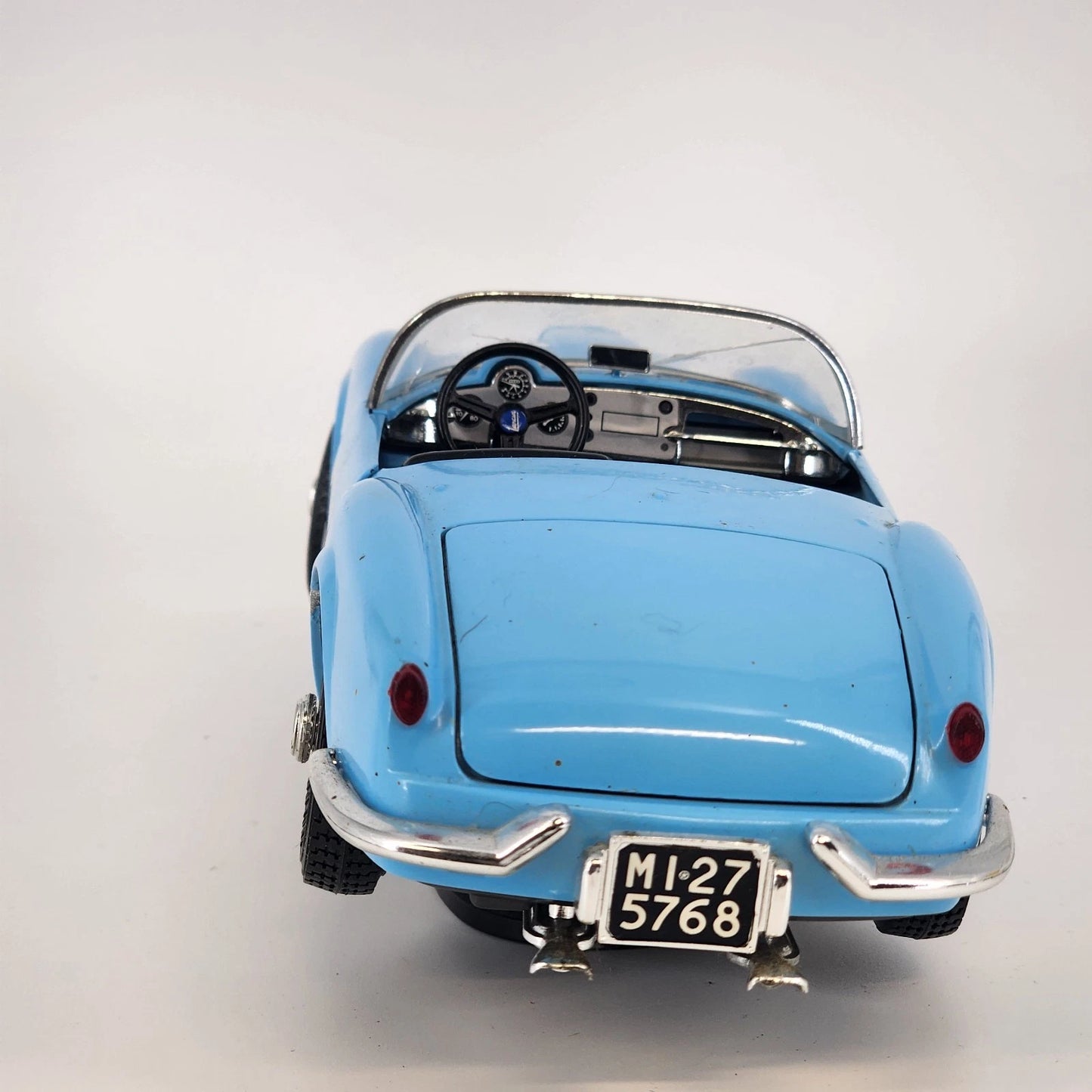 Bburago Lancia Aurelia B24 Spider 1955 Blue 1:18 Diecast Italy Opening Hood Door