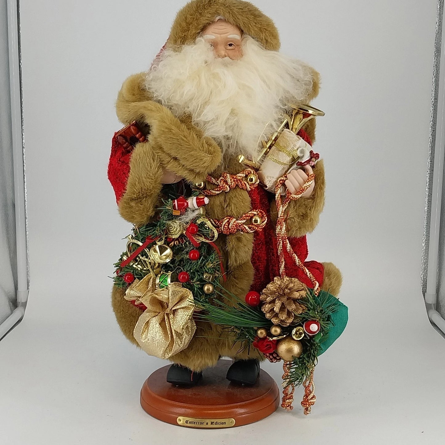 Grandeur Noel Santa Claus Figure w Box Collector's Edition 1999 Christmas Decor