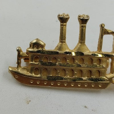 Gold Tone Mississippi River Steamboat Paddle Wheel Brooch Pin Vintage Accessory