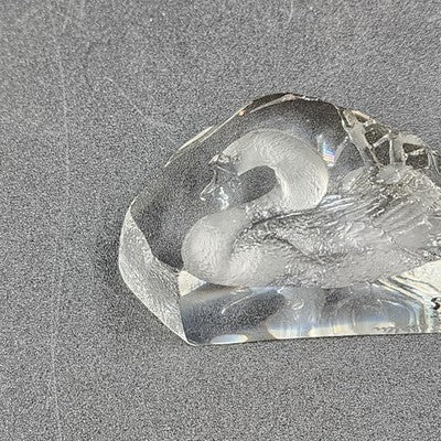 Etched Swan Paperweight Lead Crystal Glass Mats Jonasson Sweden Signed