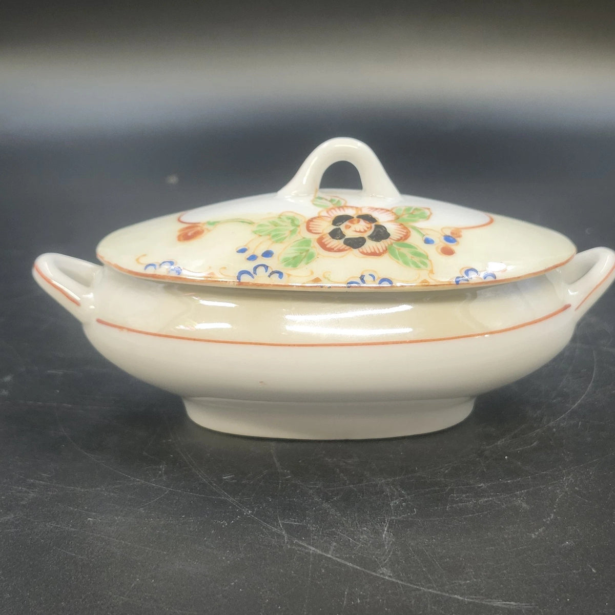 Hand Painted Floral Porcelain Covered Serving Bowl 6.5" Double Handle Japan