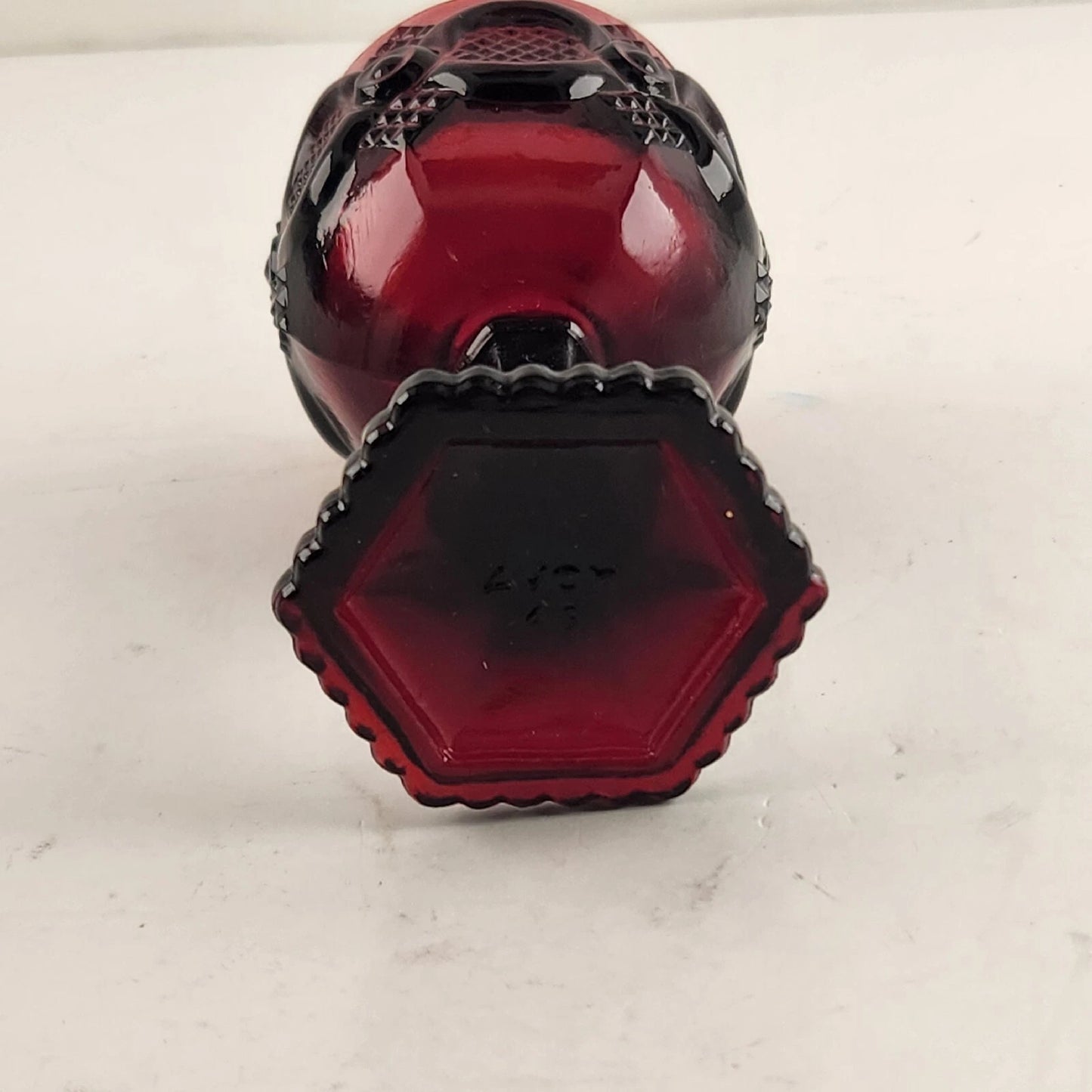 Avon Cape Cod Ruby Red Glass Tea Light Candle Holder Boxed