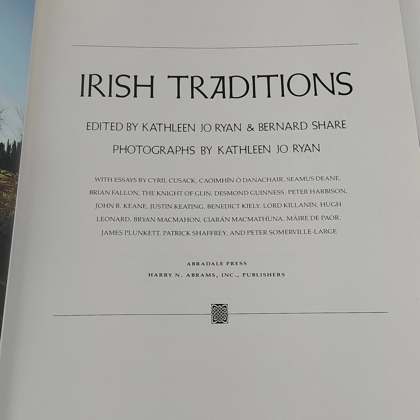 Irish Traditions Kathleen Jo Ryan Bernard Share Hardcover Abradale Press