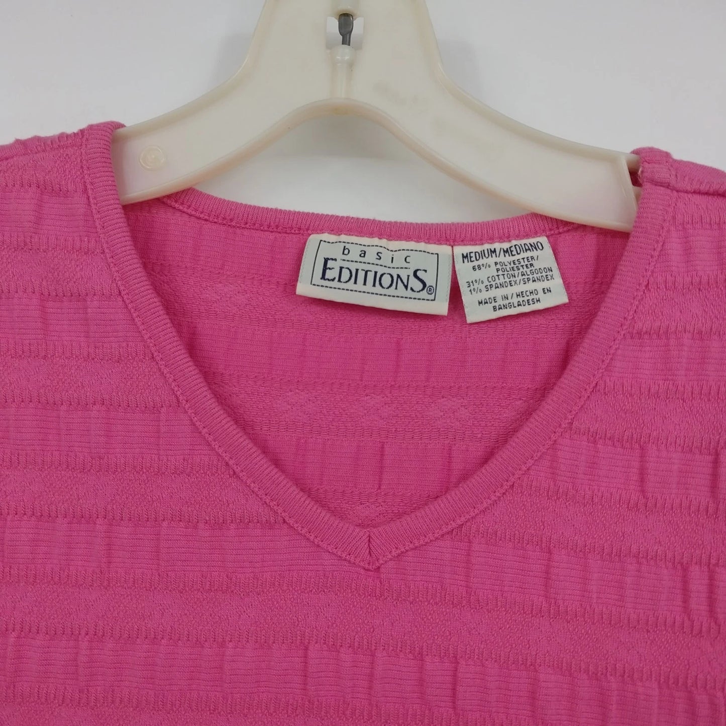 Basic Editions Women's Textured Knit V-Neck Top Pink Short Sleeve Size M