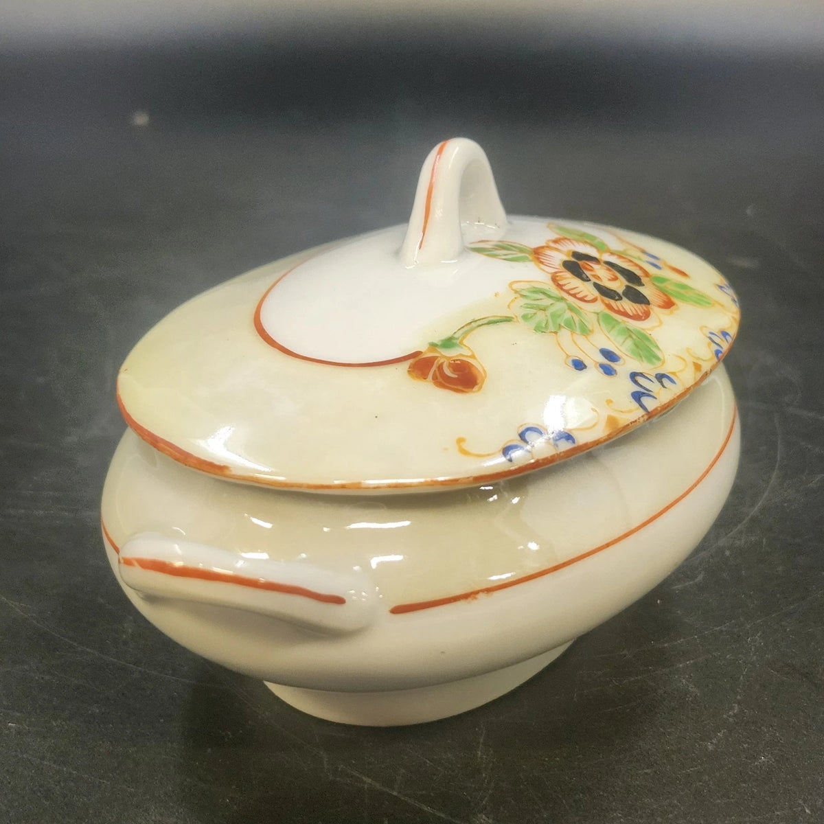 Hand Painted Floral Porcelain Covered Serving Bowl 6.5" Double Handle Japan